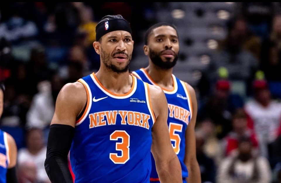 尼克斯签下, 奇斯未来五, ObWuq 尼克斯签下, 奇斯未来五, ObWuq