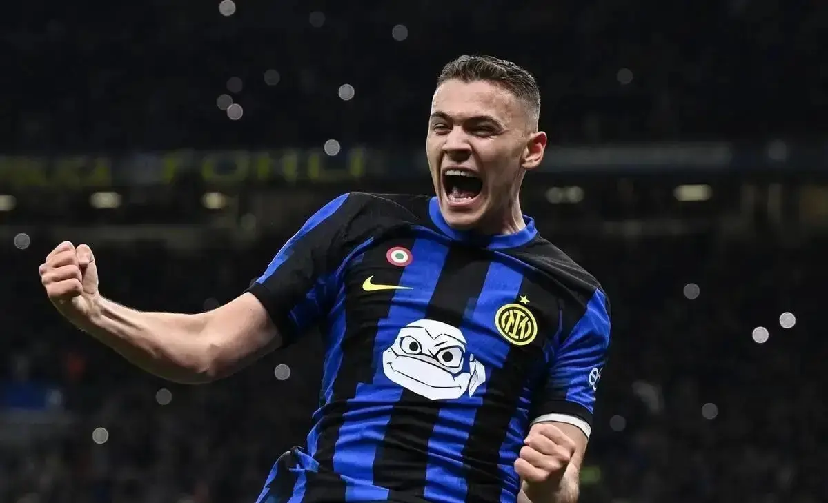 AA, 更多表现机 AA, 更多表现机