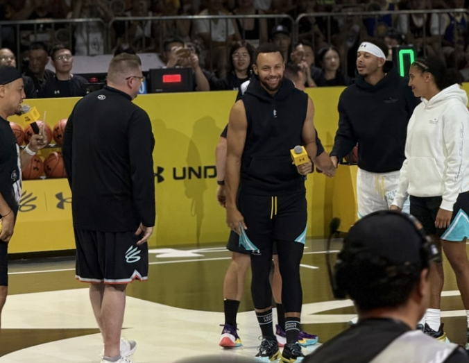 球场, dingy, 并且表示