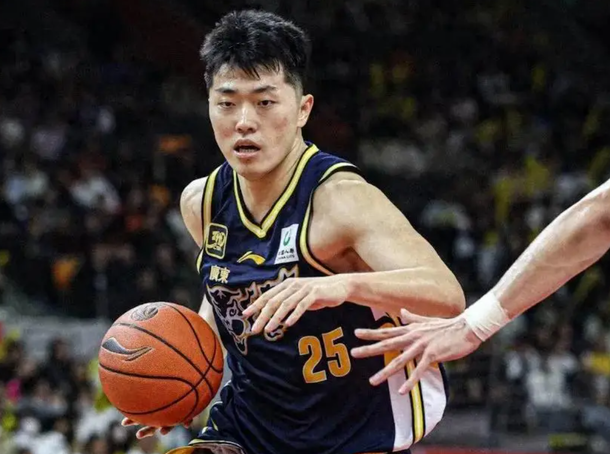 性的犯规 性的犯规