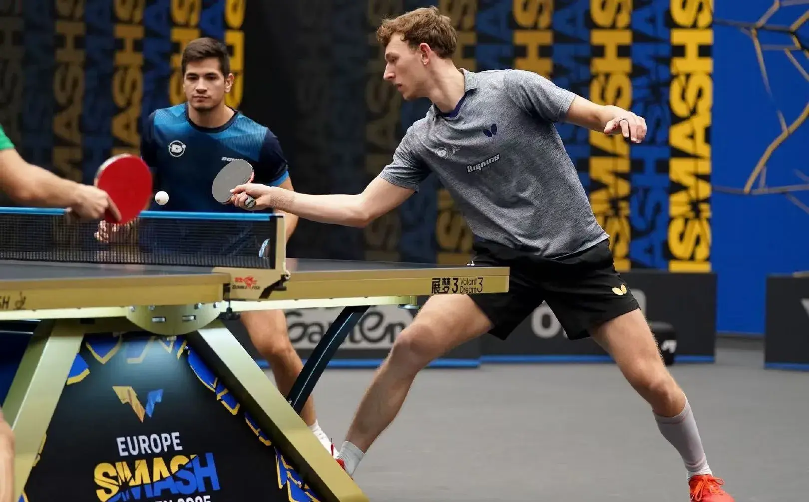 球抢攻正手 球抢攻正手