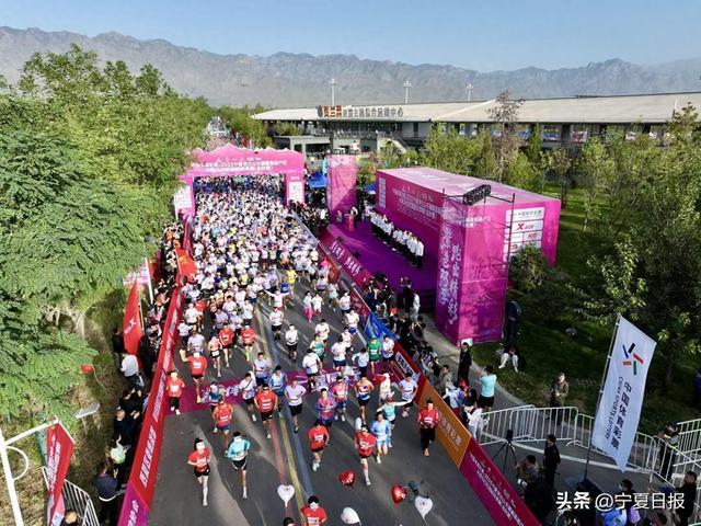 麓葡萄酒产, 亲身感受北, 庄首次集体