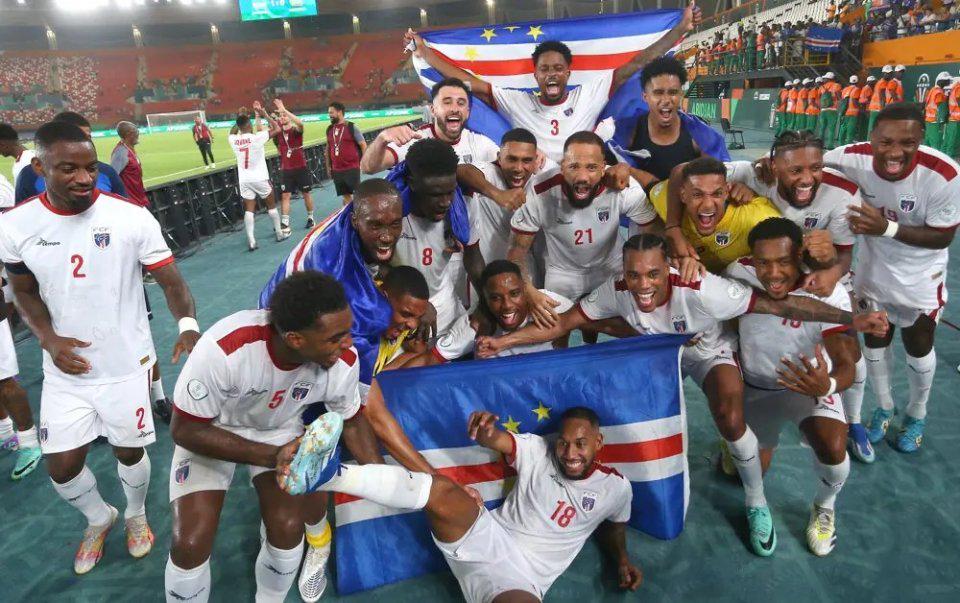 axm, 有的与教练 axm, 有的与教练