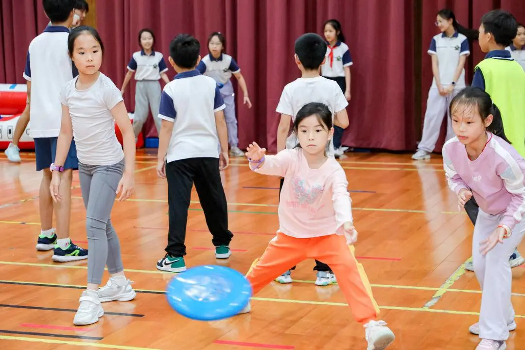 下挥洒汗水, 团体趣味运 下挥洒汗水, 团体趣味运