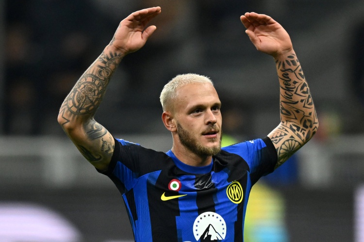 出色的表现, 左后卫, src 出色的表现, 左后卫, src